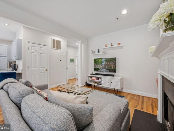 2801 Connecticut Avenue NW 17, Washington DC 20008