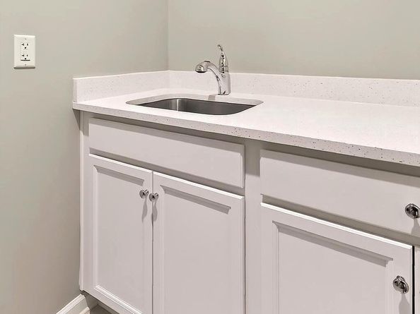 21899 Hawksbill High Circle, Sterling VA 20164