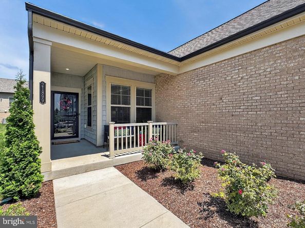 21899 Hawksbill High Circle, Sterling VA 20164