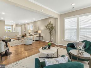21899 Hawksbill High Circle, Sterling VA 20164