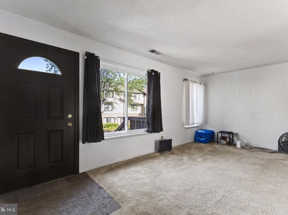 1808 Westwind Way 79, Mclean VA 22102