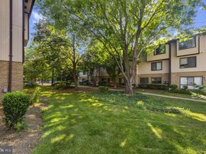 1808 Westwind Way 79, Mclean VA 22102