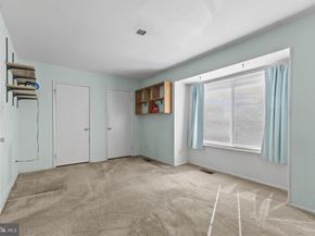 1808 Westwind Way 79, Mclean VA 22102