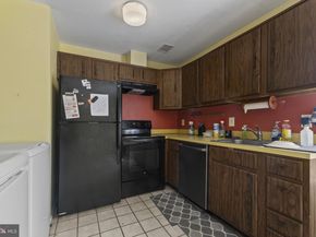 1808 Westwind Way 79, Mclean VA 22102