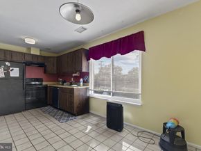 1808 Westwind Way 79, Mclean VA 22102