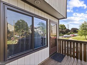 1808 Westwind Way 79, Mclean VA 22102