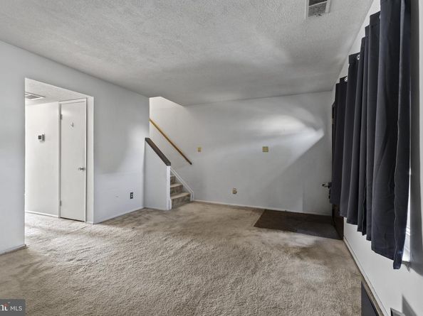 1808 Westwind Way 79, Mclean VA 22102