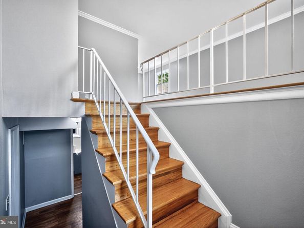 705 S Birch Street, Sterling VA 20164