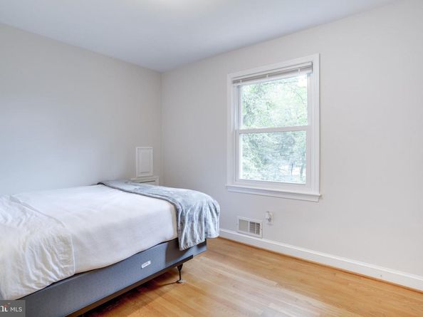 5817 Dawes Avenue, Alexandria VA 22311