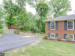 5817 Dawes Avenue, Alexandria VA 22311