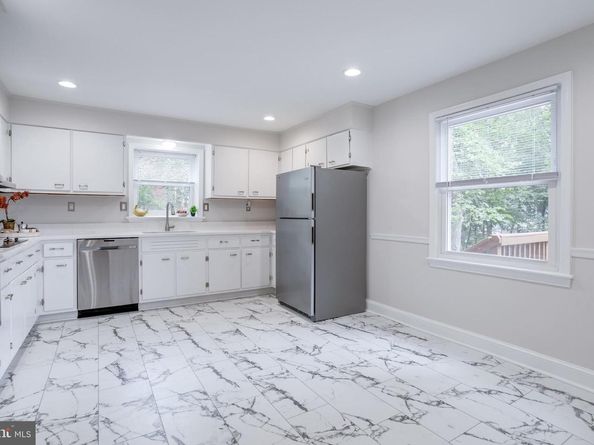 5817 Dawes Avenue, Alexandria VA 22311