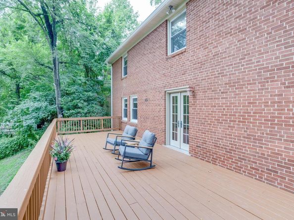 5817 Dawes Avenue, Alexandria VA 22311