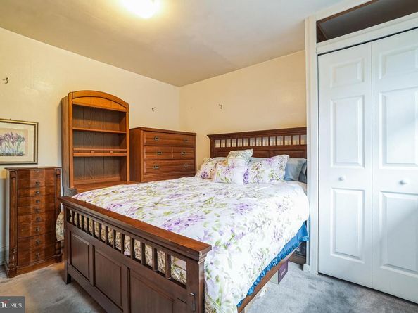105 Overlook Avenue, Willow Grove PA 19090