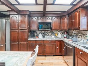 105 Overlook Avenue, Willow Grove PA 19090