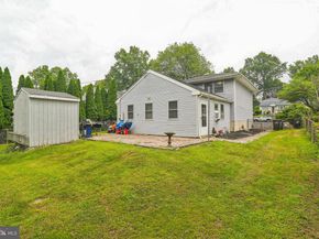 105 Overlook Avenue, Willow Grove PA 19090