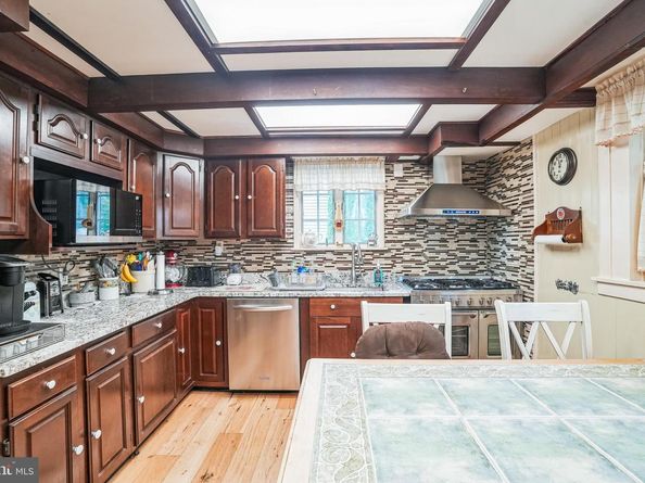 105 Overlook Avenue, Willow Grove PA 19090