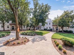 3876 9TH Street SE 301, Washington DC 20032