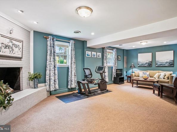 3818 N Ridgeview Road, Arlington VA 22207