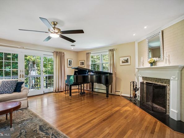 3818 N Ridgeview Road, Arlington VA 22207
