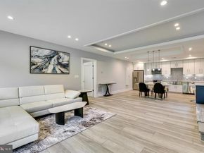 9604 Pembroke Place, Vienna VA 22182