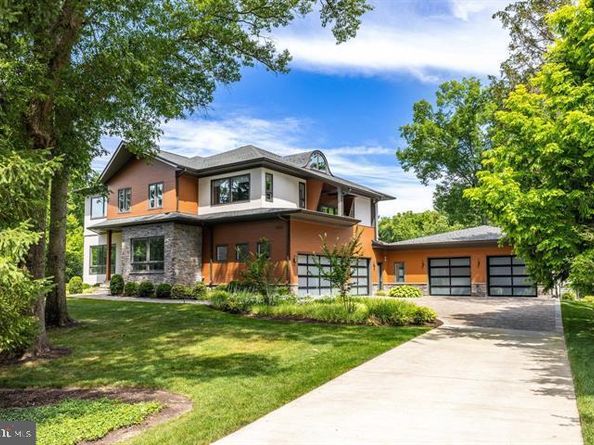 9604 Pembroke Place, Vienna VA 22182