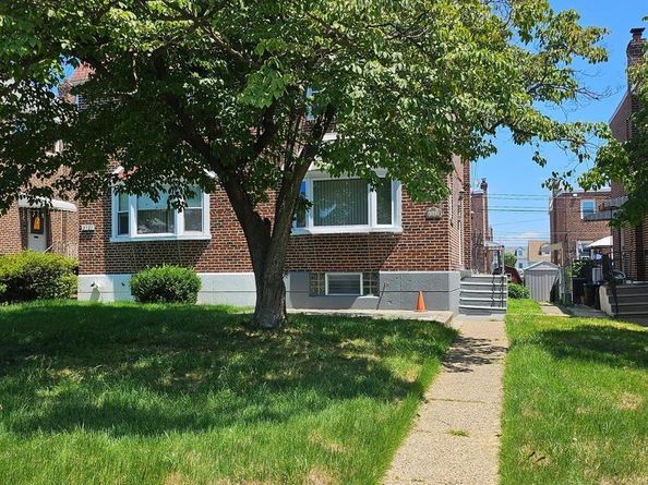 2123 Loney Street, Philadelphia PA 19152
