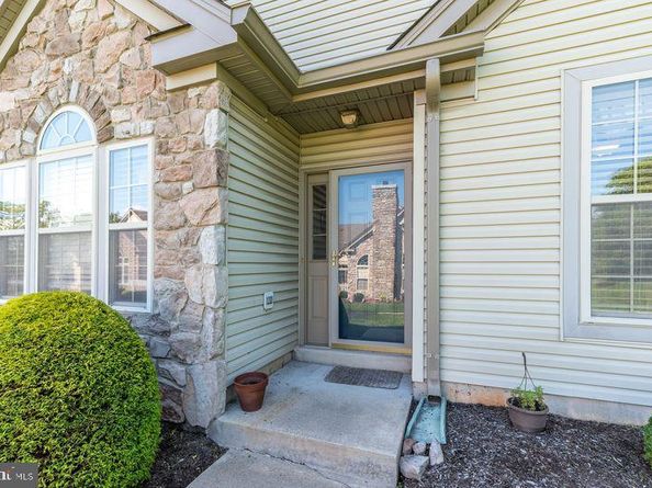 54 Legacy Oaks Drive, Richboro PA 18954