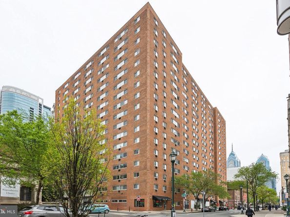 2101 Chestnut Street 1426, Philadelphia PA 19103