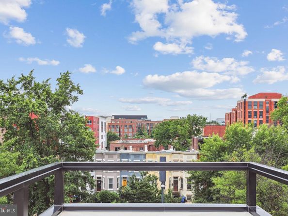 304 K Street NE 2PH, Washington DC 20002