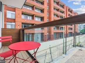 304 K Street NE 2PH, Washington DC 20002
