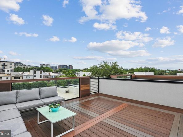304 K Street NE 2PH, Washington DC 20002