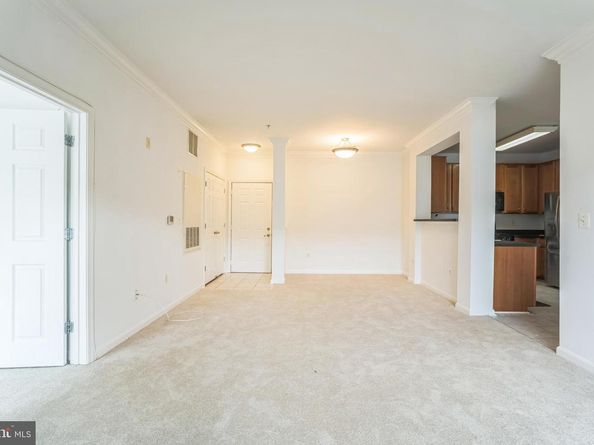 4854 Eisenhower Avenue 456, Alexandria VA 22304