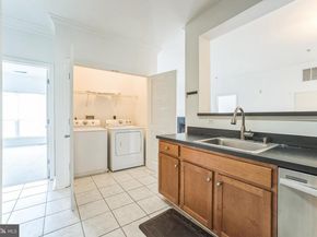 4854 Eisenhower Avenue 456, Alexandria VA 22304