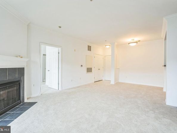 4854 Eisenhower Avenue 456, Alexandria VA 22304