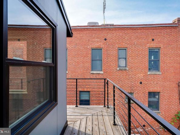 3932 Illinois Avenue NW A, Washington DC 20011