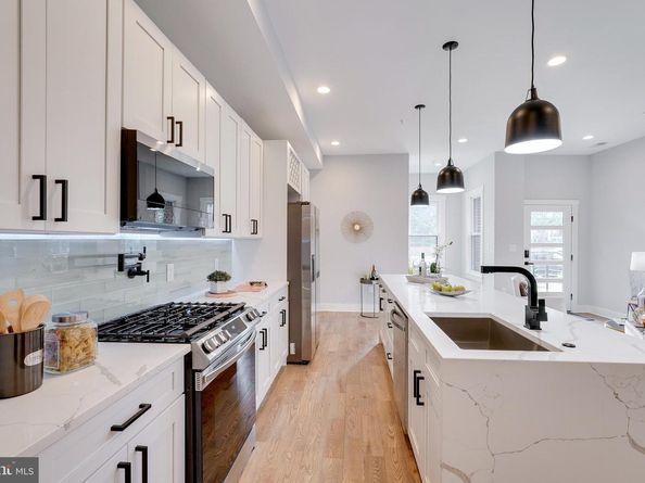 3932 Illinois Avenue NW A, Washington DC 20011
