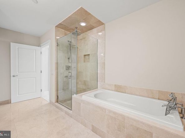 50 S 16TH Street 4503, Philadelphia PA 19102