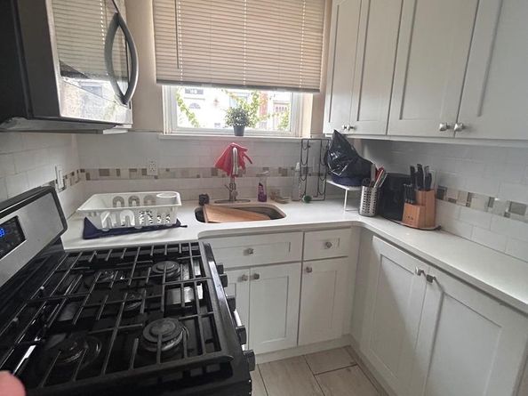 1229 S 6TH Street, Philadelphia PA 19147