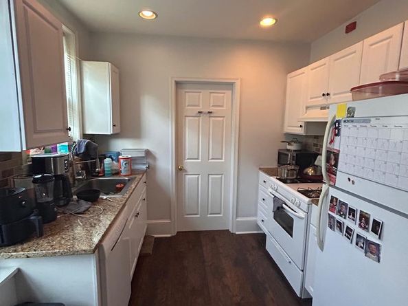 1229 S 6TH Street, Philadelphia PA 19147