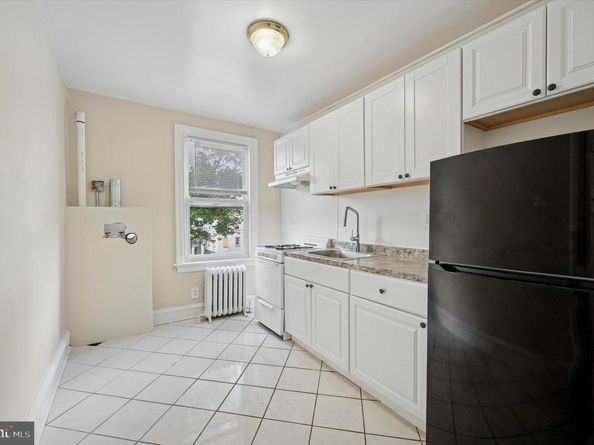 416 Knorr Street, Philadelphia PA 19111