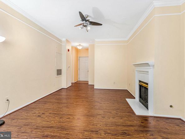 1600 Spring Gate Drive 2202, Mclean VA 22102