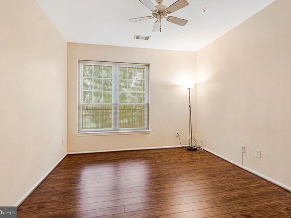 1600 Spring Gate Drive 2202, Mclean VA 22102