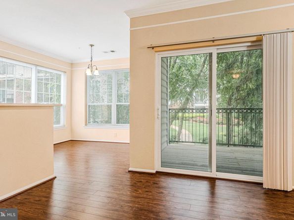 1600 Spring Gate Drive 2202, Mclean VA 22102