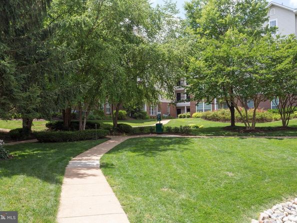 1600 Spring Gate Drive 2202, Mclean VA 22102