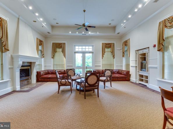 1600 Spring Gate Drive 2202, Mclean VA 22102