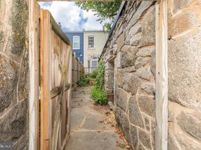 323 14TH Street NE, Washington DC 20002