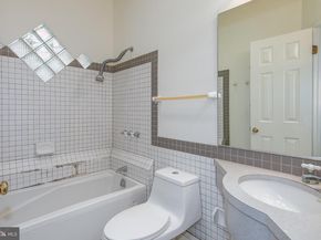 323 14TH Street NE, Washington DC 20002