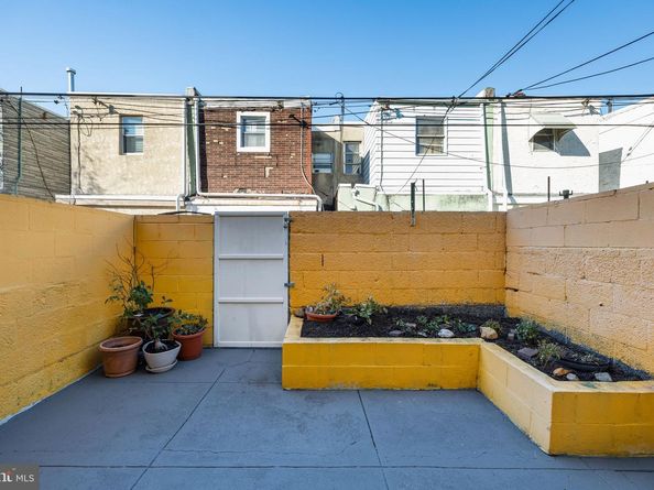 2428 S 16TH Street, Philadelphia PA 19145