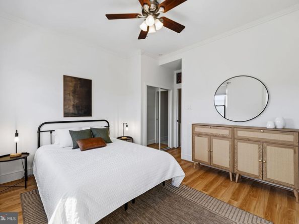 2428 S 16TH Street, Philadelphia PA 19145