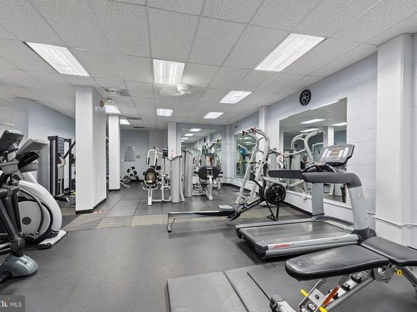 5500 Friendship Boulevard 821N, Chevy Chase MD 20815